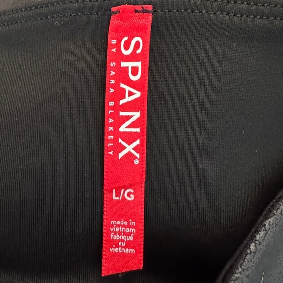 Spanx Faux Leather Stripe Black Metallic Leggings, Size L - Picture 9 of 12